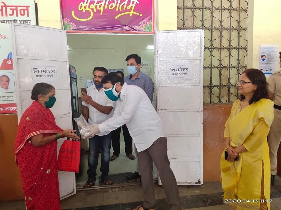 शिवभोजन थाळी बंद करण्याचा विचार म्हणजे गरीबांच्या ताटातील घास हिरावण्याचा प्रयत्न!